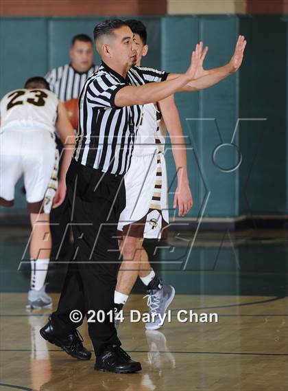 Thumbnail 3 in Ayala vs. St. Francis (San Gabriel Tournament) photogallery.