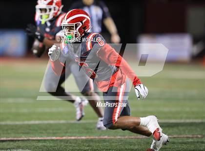 Thumbnail 3 in St. John Bosco vs Mater Dei (CIF SS Div 1 Final) photogallery.