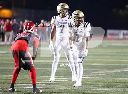 Thumbnail 3 in St. John Bosco vs Mater Dei (CIF SS Div 1 Final) photogallery.