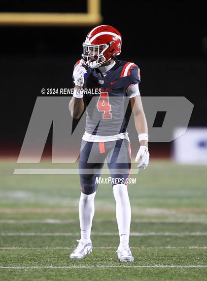 Thumbnail 1 in St. John Bosco vs Mater Dei (CIF SS Div 1 Final) photogallery.