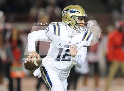 Thumbnail 1 in St. John Bosco vs Mater Dei (CIF SS Div 1 Final) photogallery.