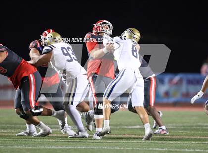 Thumbnail 3 in St. John Bosco vs Mater Dei (CIF SS Div 1 Final) photogallery.