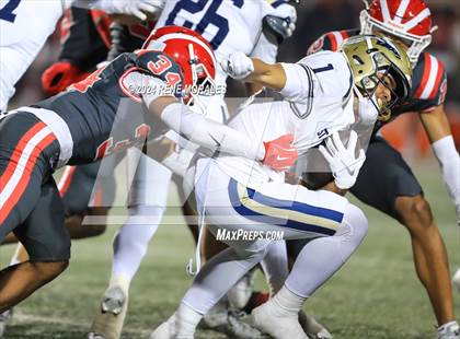 Thumbnail 2 in St. John Bosco vs Mater Dei (CIF SS Div 1 Final) photogallery.