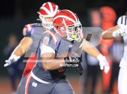 Thumbnail 3 in St. John Bosco vs Mater Dei (CIF SS Div 1 Final) photogallery.