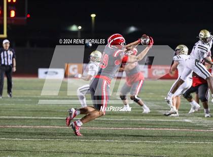 Thumbnail 3 in St. John Bosco vs Mater Dei (CIF SS Div 1 Final) photogallery.