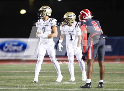 Thumbnail 1 in St. John Bosco vs Mater Dei (CIF SS Div 1 Final) photogallery.