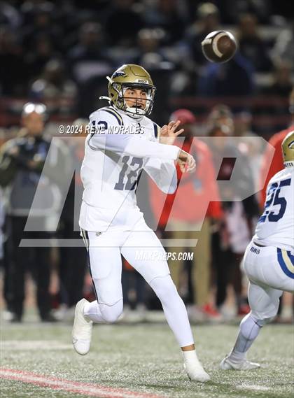 Thumbnail 1 in St. John Bosco vs Mater Dei (CIF SS Div 1 Final) photogallery.