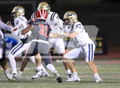 Thumbnail 3 in St. John Bosco vs Mater Dei (CIF SS Div 1 Final) photogallery.