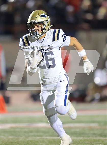 Thumbnail 3 in St. John Bosco vs Mater Dei (CIF SS Div 1 Final) photogallery.