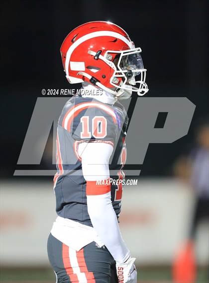 Thumbnail 2 in St. John Bosco vs Mater Dei (CIF SS Div 1 Final) photogallery.
