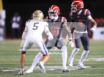 Thumbnail 3 in St. John Bosco vs Mater Dei (CIF SS Div 1 Final) photogallery.