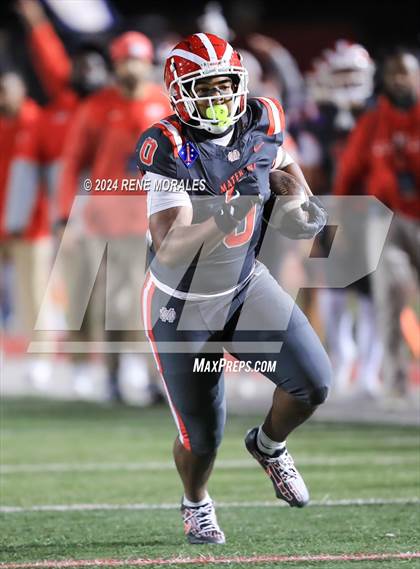 Thumbnail 3 in St. John Bosco vs Mater Dei (CIF SS Div 1 Final) photogallery.