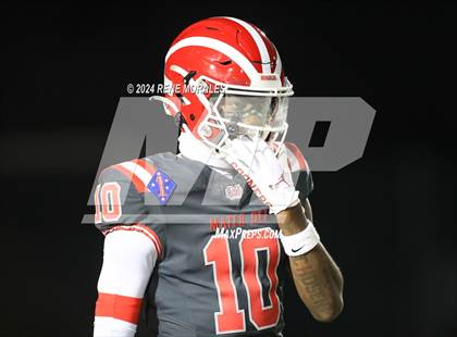 Thumbnail 2 in St. John Bosco vs Mater Dei (CIF SS Div 1 Final) photogallery.