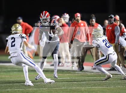 Thumbnail 1 in St. John Bosco vs Mater Dei (CIF SS Div 1 Final) photogallery.