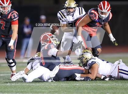 Thumbnail 1 in St. John Bosco vs Mater Dei (CIF SS Div 1 Final) photogallery.