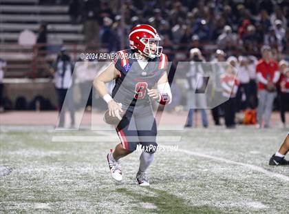 Thumbnail 3 in St. John Bosco vs Mater Dei (CIF SS Div 1 Final) photogallery.