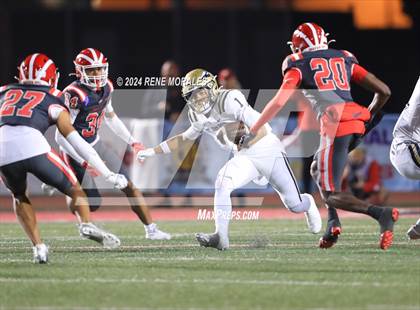 Thumbnail 2 in St. John Bosco vs Mater Dei (CIF SS Div 1 Final) photogallery.