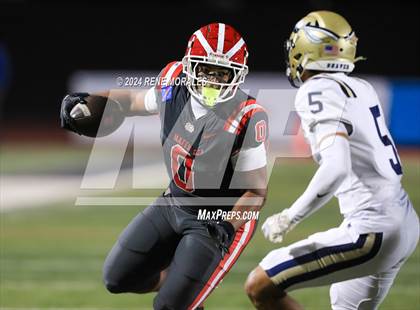 Thumbnail 3 in St. John Bosco vs Mater Dei (CIF SS Div 1 Final) photogallery.