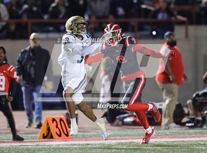 Thumbnail 1 in St. John Bosco vs Mater Dei (CIF SS Div 1 Final) photogallery.