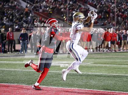 Thumbnail 1 in St. John Bosco vs Mater Dei (CIF SS Div 1 Final) photogallery.
