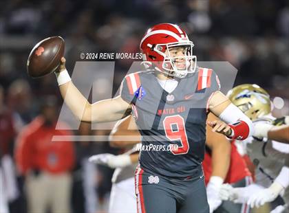 Thumbnail 2 in St. John Bosco vs Mater Dei (CIF SS Div 1 Final) photogallery.
