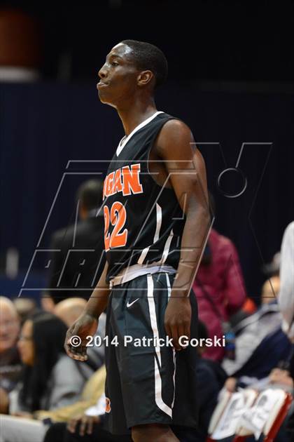Thumbnail 1 in Lone Peak vs Bogan (Chicago Elite Classic) photogallery.