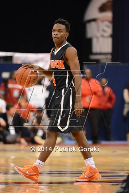 Thumbnail 1 in Lone Peak vs Bogan (Chicago Elite Classic) photogallery.