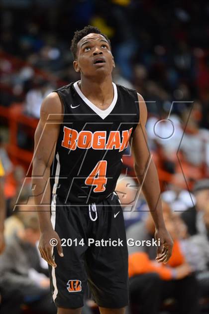 Thumbnail 2 in Lone Peak vs Bogan (Chicago Elite Classic) photogallery.