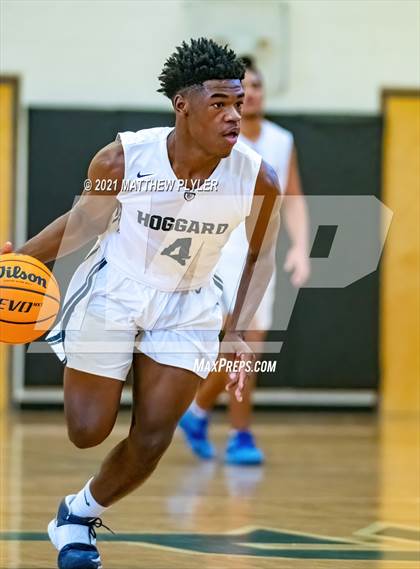 Thumbnail 3 in Richmond vs. Hoggard  (Holiday in the Pines Tournament) photogallery.