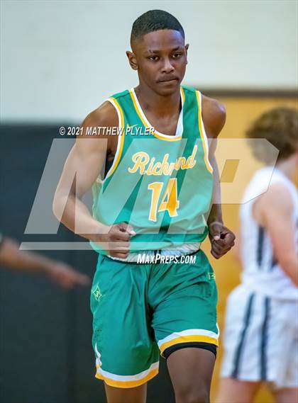 Thumbnail 3 in Richmond vs. Hoggard  (Holiday in the Pines Tournament) photogallery.