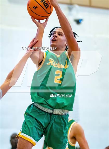 Thumbnail 3 in Richmond vs. Hoggard  (Holiday in the Pines Tournament) photogallery.