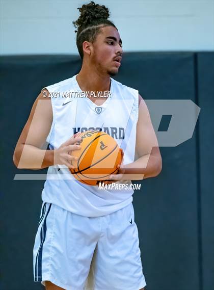 Thumbnail 1 in Richmond vs. Hoggard  (Holiday in the Pines Tournament) photogallery.