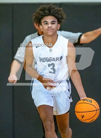 Thumbnail 3 in Richmond vs. Hoggard  (Holiday in the Pines Tournament) photogallery.