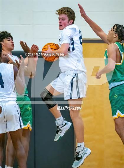 Thumbnail 1 in Richmond vs. Hoggard  (Holiday in the Pines Tournament) photogallery.