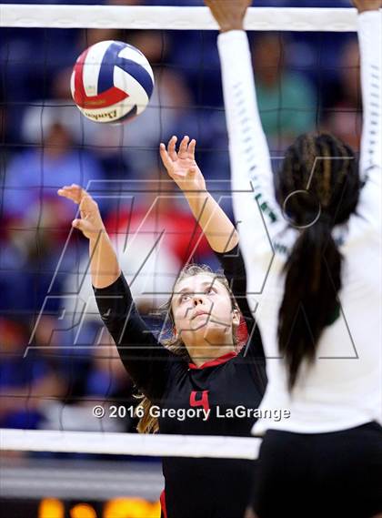 Thumbnail 3 in Trinity vs. Waxahachie photogallery.