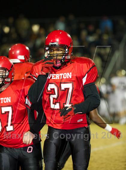 Thumbnail 3 in Independence vs. Overton photogallery.