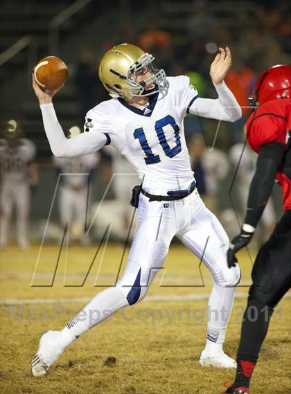 Thumbnail 1 in Independence vs. Overton photogallery.