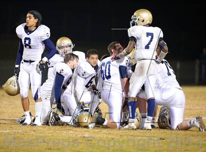 Thumbnail 1 in Independence vs. Overton photogallery.