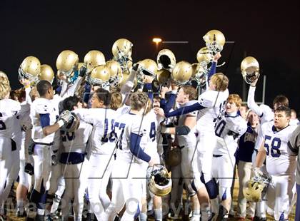 Thumbnail 3 in Independence vs. Overton photogallery.