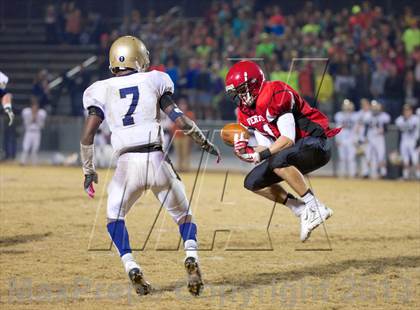 Thumbnail 3 in Independence vs. Overton photogallery.