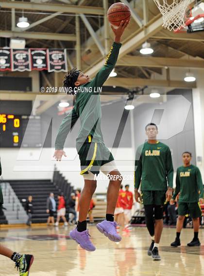 Thumbnail 1 in Woodbridge vs. Cajon (Tustin Holiday Classic) photogallery.
