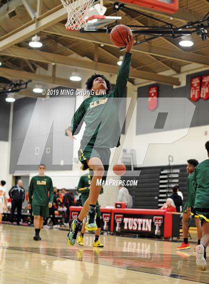 Thumbnail 1 in Woodbridge vs. Cajon (Tustin Holiday Classic) photogallery.