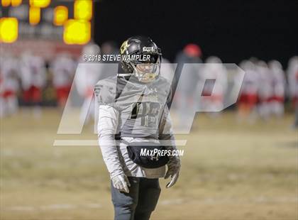 Thumbnail 1 in Oakland vs. Mount Juliet (TSSAA Class 6A Quarterfinal)  photogallery.