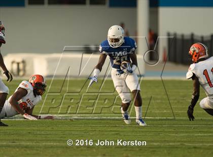 Thumbnail 2 in Carol City @ IMG Academy (Kickoff Classic) photogallery.