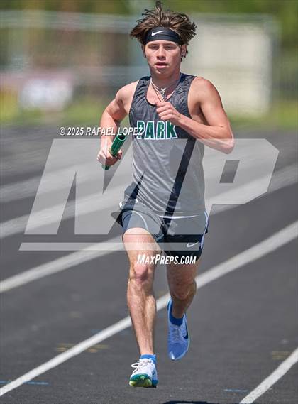 Thumbnail 2 in Dog Pound Invitational (Distance Medley Relay) photogallery.