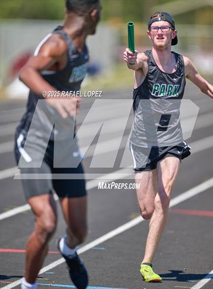 Thumbnail 3 in Dog Pound Invitational (Distance Medley Relay) photogallery.