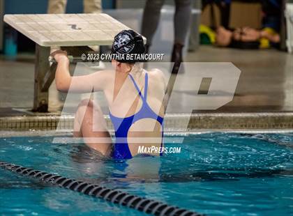 Thumbnail 2 in Englewood vs Kent Denver photogallery.