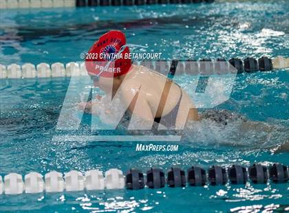 Thumbnail 1 in Englewood vs Kent Denver photogallery.