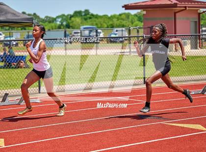 Thumbnail 3 in Lake Houston Conquerors Invitational (200M) photogallery.