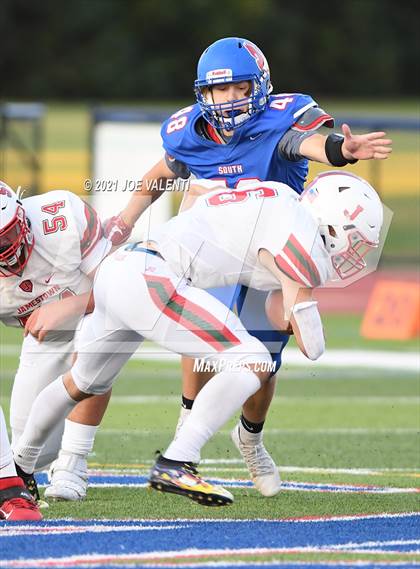 Thumbnail 1 in Jamestown vs. Williamsville South photogallery.